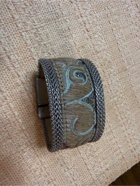 Streets Ahead. Genuine horse hair leather bracelet. Made in Usa. Small.